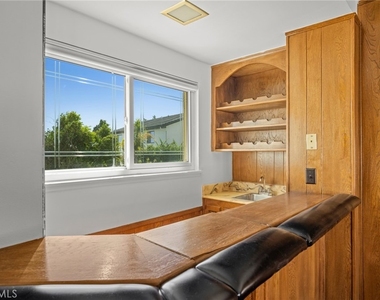 18536 Brymer Street - Photo Thumbnail 33