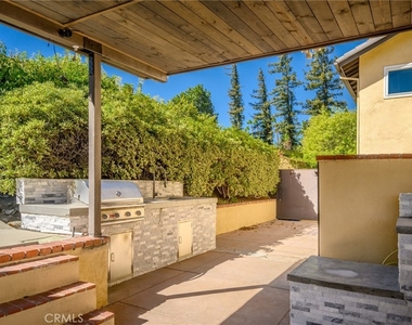 18536 Brymer Street - Photo Thumbnail 49