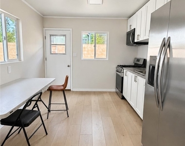 14770 Polk - Photo Thumbnail 6