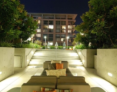 1155 S Grand Avenue - Photo Thumbnail 26