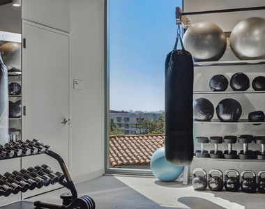 8500 W Sunset Boulevard - Photo Thumbnail 30