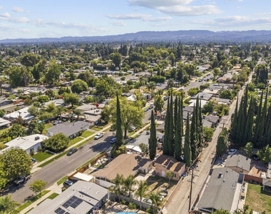 7853 Bothwell Road - Photo Thumbnail 25
