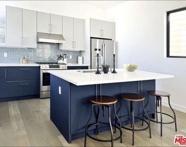 8267 Aria Drive - Photo Thumbnail 1
