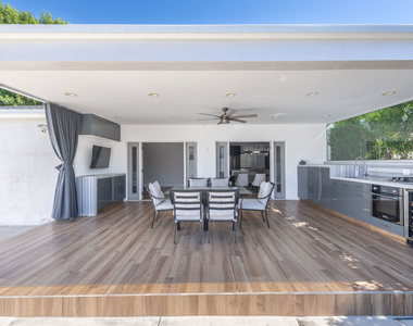 5327 Willis Avenue - Photo Thumbnail 12