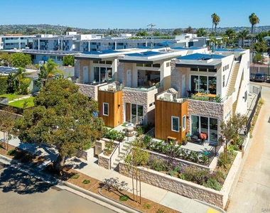 3905 Haines St. - Photo Thumbnail 4