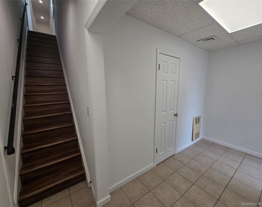 69 N Ocean Avenue - Photo Thumbnail 14