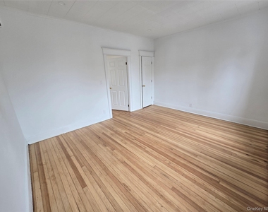 69 N Ocean Avenue - Photo Thumbnail 1