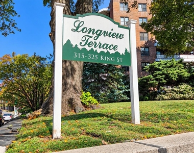 315 King Street - Photo Thumbnail 1