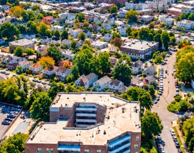315 King Street - Photo Thumbnail 18