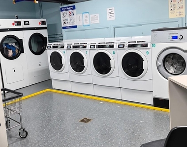 315 King Street - Photo Thumbnail 15