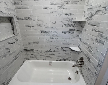 423 Clarice Boulevard - Photo Thumbnail 22