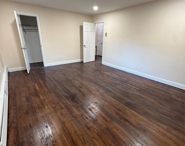 423 Clarice Boulevard - Photo Thumbnail 21