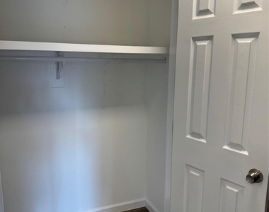 21 Collegeview Avenue - Photo Thumbnail 10