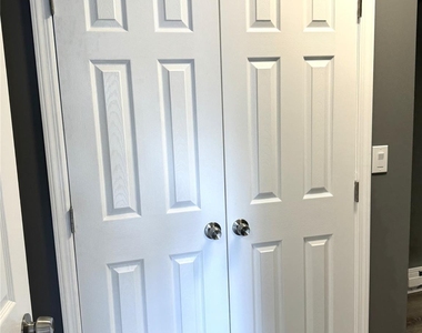 21 Collegeview Avenue - Photo Thumbnail 9