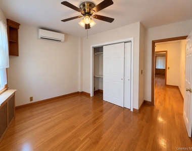 7905 Woodhaven Boulevard - Photo Thumbnail 12
