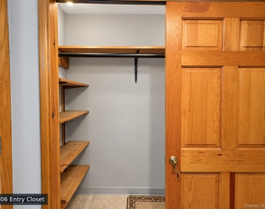 7905 Woodhaven Boulevard - Photo Thumbnail 5