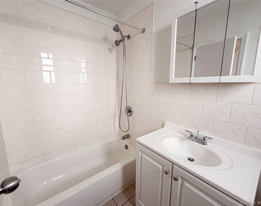 3232 60th Street - Photo Thumbnail 10