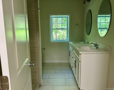 125 W Main Street - Photo Thumbnail 8