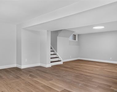 221 Falmouth Road - Photo Thumbnail 20