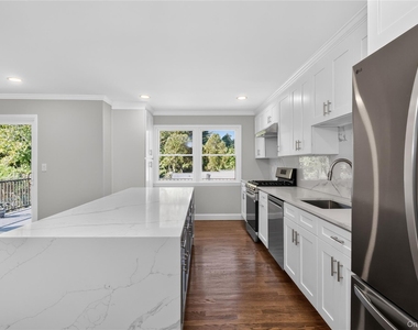 221 Falmouth Road - Photo Thumbnail 10