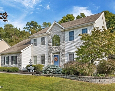 20 Birch Hill Road - Photo Thumbnail 6