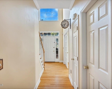 20 Birch Hill Road - Photo Thumbnail 10