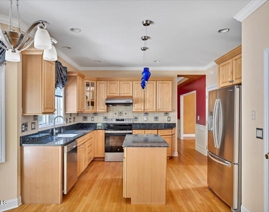 20 Birch Hill Road - Photo Thumbnail 16