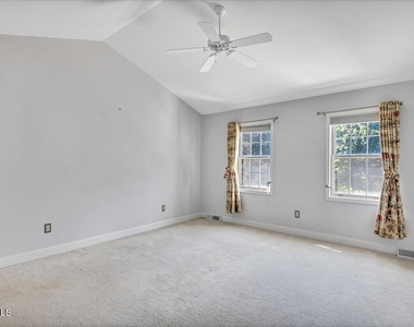 20 Birch Hill Road - Photo Thumbnail 34