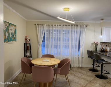 2213 Balltown Road - Photo Thumbnail 4