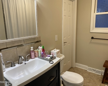 2213 Balltown Road - Photo Thumbnail 16