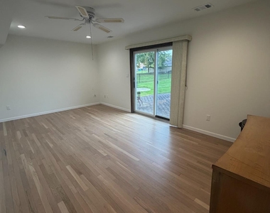 4 Michael Avenue - Photo Thumbnail 4