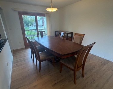 4 Michael Avenue - Photo Thumbnail 3