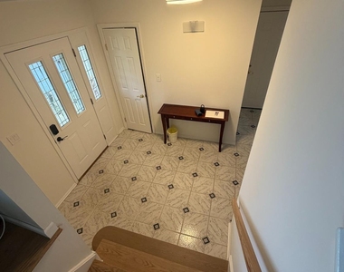 4 Michael Avenue - Photo Thumbnail 1