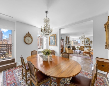 19 E 88th Street - Photo Thumbnail 6