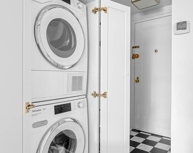 19 E 88th Street - Photo Thumbnail 14