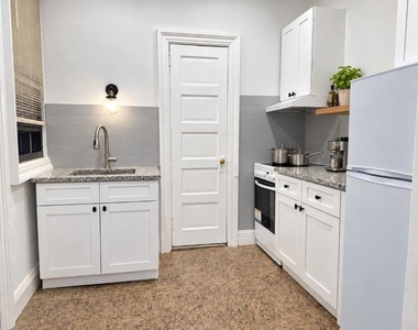 106 Lexington Avenue - Photo Thumbnail 7