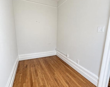 106 Lexington Avenue - Photo Thumbnail 11
