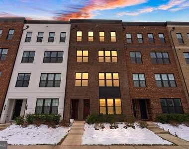 43553 Charitable Street - Photo Thumbnail 58