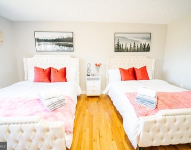 504 Arnon Meadow Road - Photo Thumbnail 35
