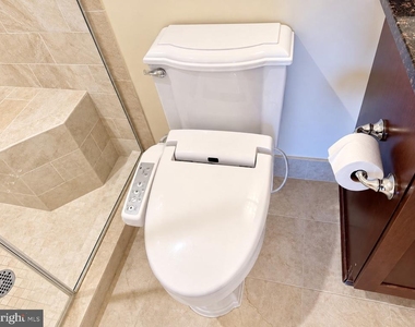8220 Crestwood Heights Drive - Photo Thumbnail 24