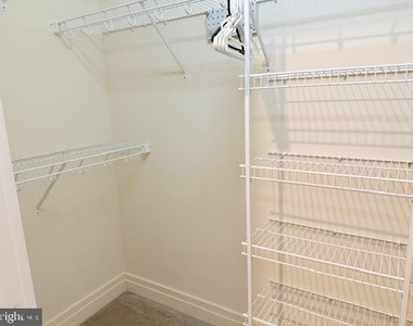 8220 Crestwood Heights Drive - Photo Thumbnail 25