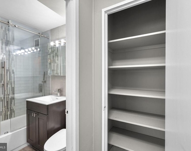 1021 Arlington Boulevard - Photo Thumbnail 30