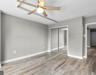 1021 Arlington Boulevard - Photo Thumbnail 28