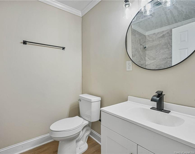 331 Lincoln Drive - Photo Thumbnail 15