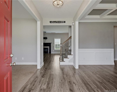 155 Tellmont Street - Photo Thumbnail 3