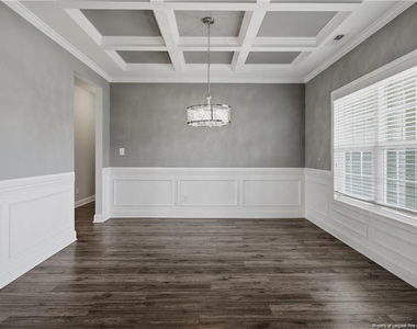 155 Tellmont Street - Photo Thumbnail 4