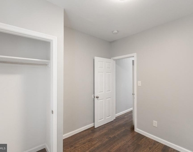 2260 E Cambria Street - Photo Thumbnail 13