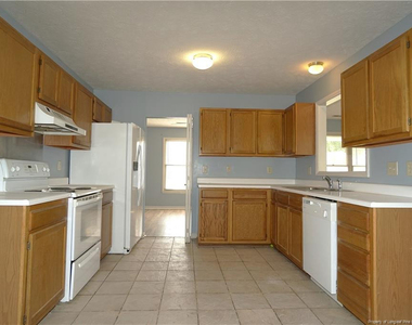 6571 Brookshire Street - Photo Thumbnail 7