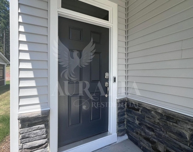 121 Sea Cave Lane - Photo Thumbnail 3