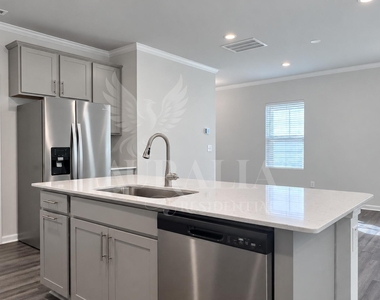 121 Sea Cave Lane - Photo Thumbnail 8